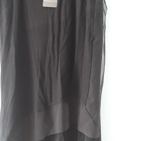 Dress - Picture 6 of 6